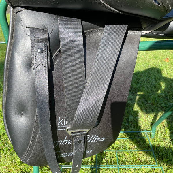 SALE -  Kieffer Orphee Ultra 18”(Size 2) Medium Deep Dressage Saddle - DEMO- with adjustable tree system